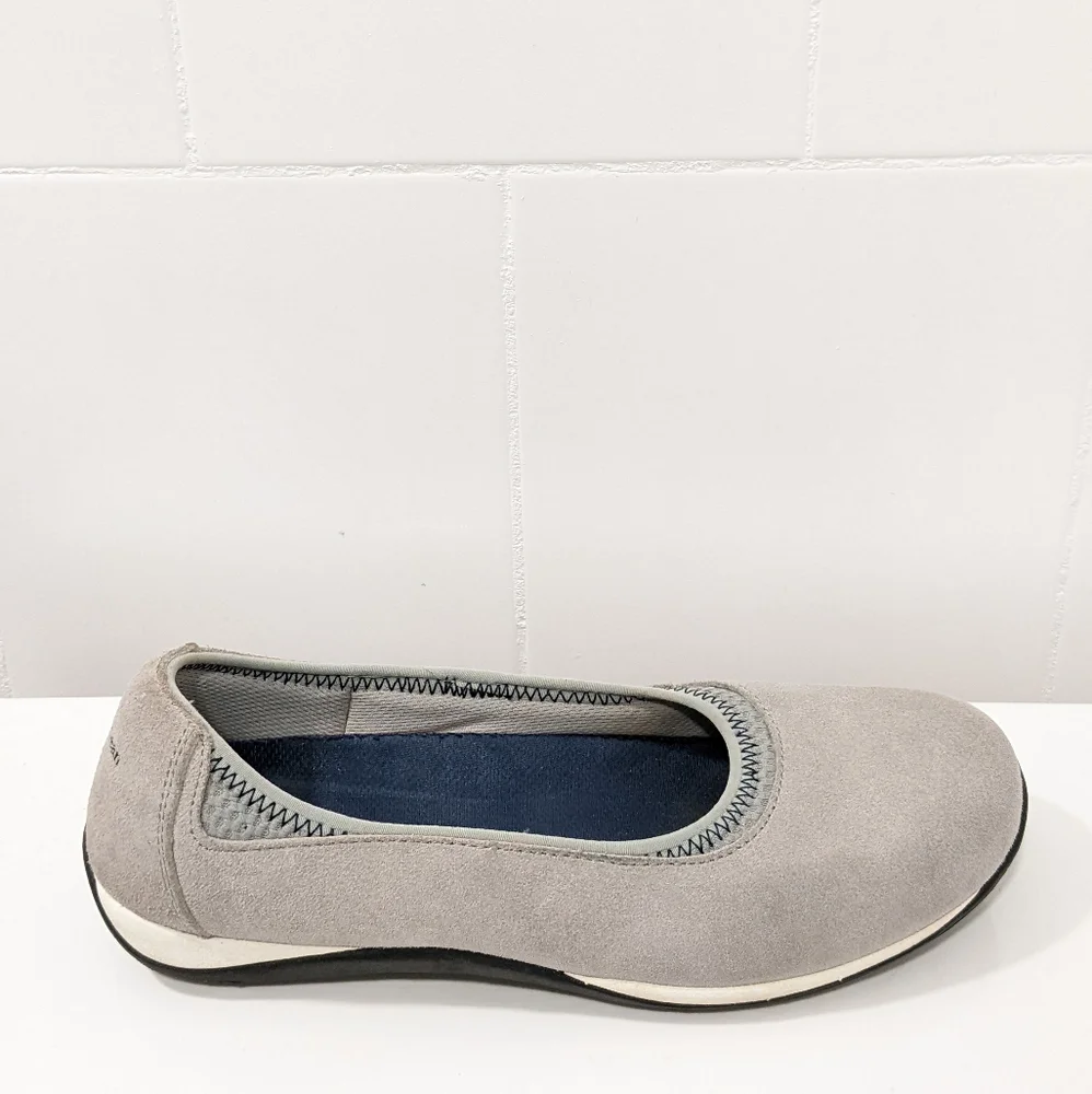 L.L bean suede walking flats